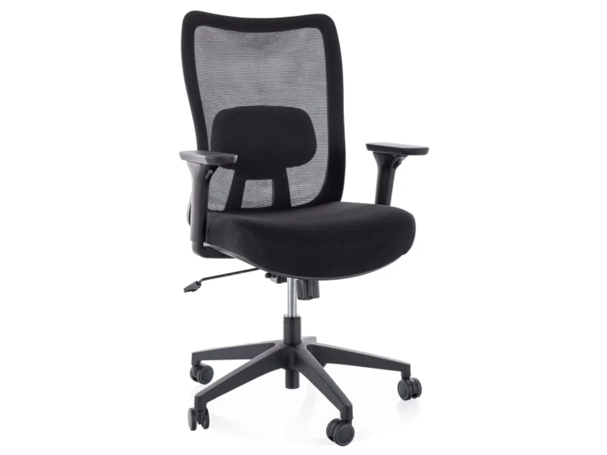 Swivel chair Q-724 black